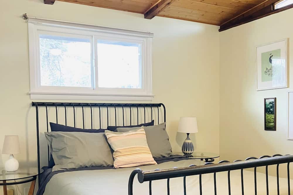 Photo of Bedroom in Aspen Park