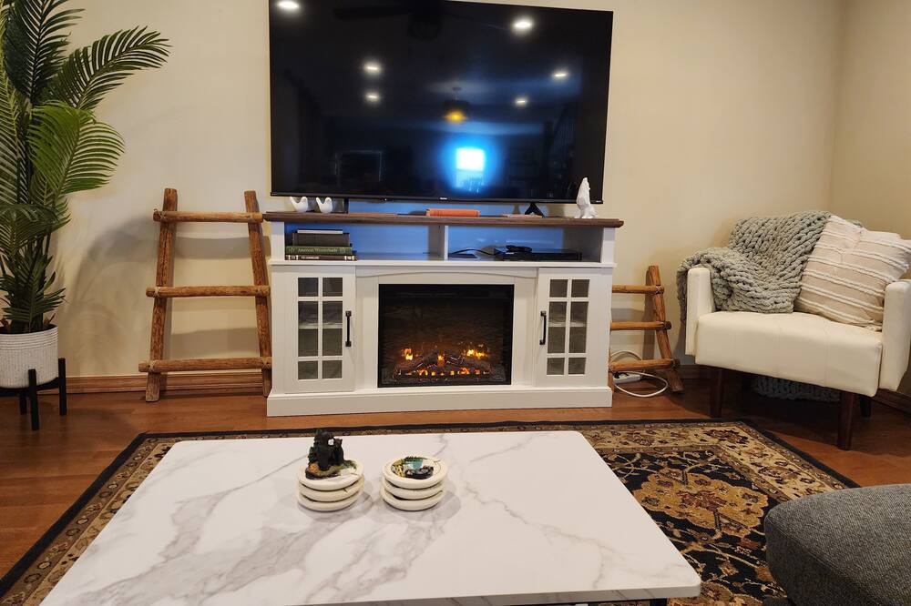 Photo of Livingroom in Monte Vista