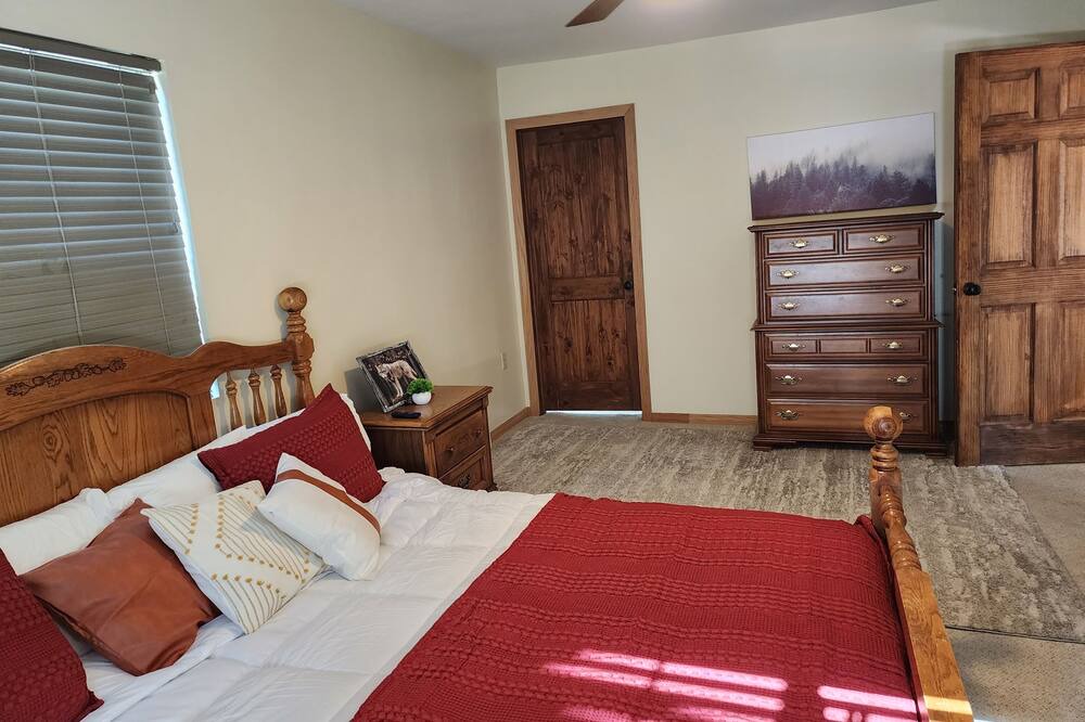 Photo of Bedroom in Monte Vista