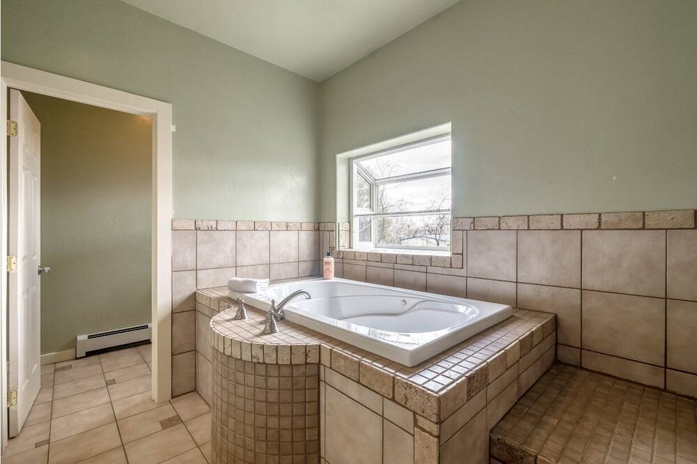 Photo of Bathroom in Fruita