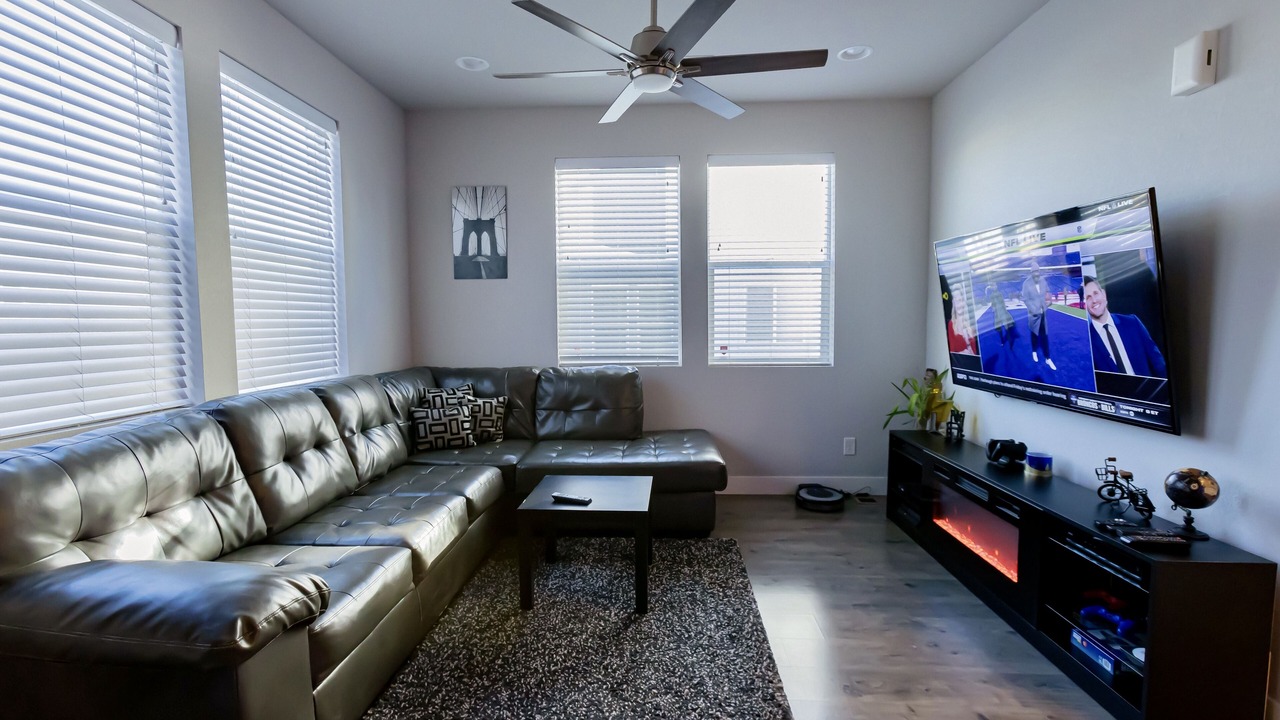 Photo of Livingroom in Gateway
