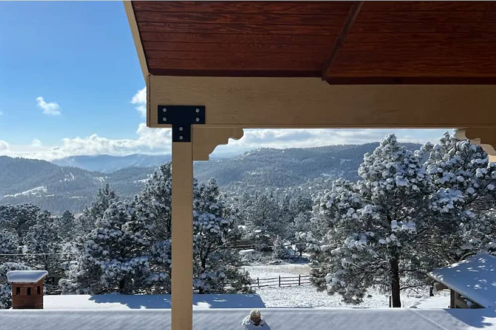 Photo of Patio Balcony in Golden