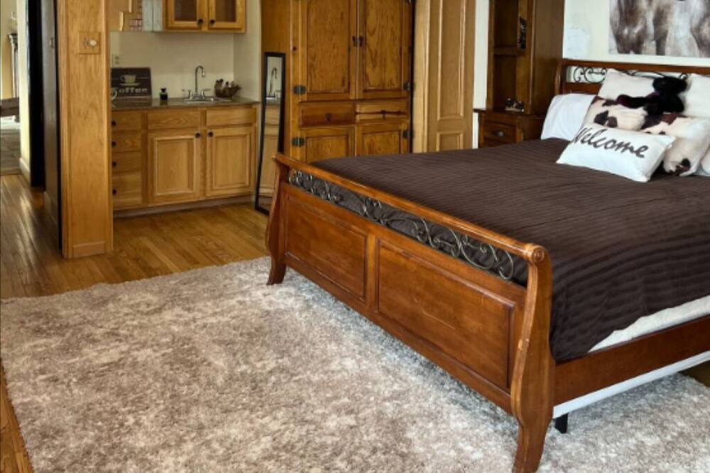 Photo of Bedroom in Golden