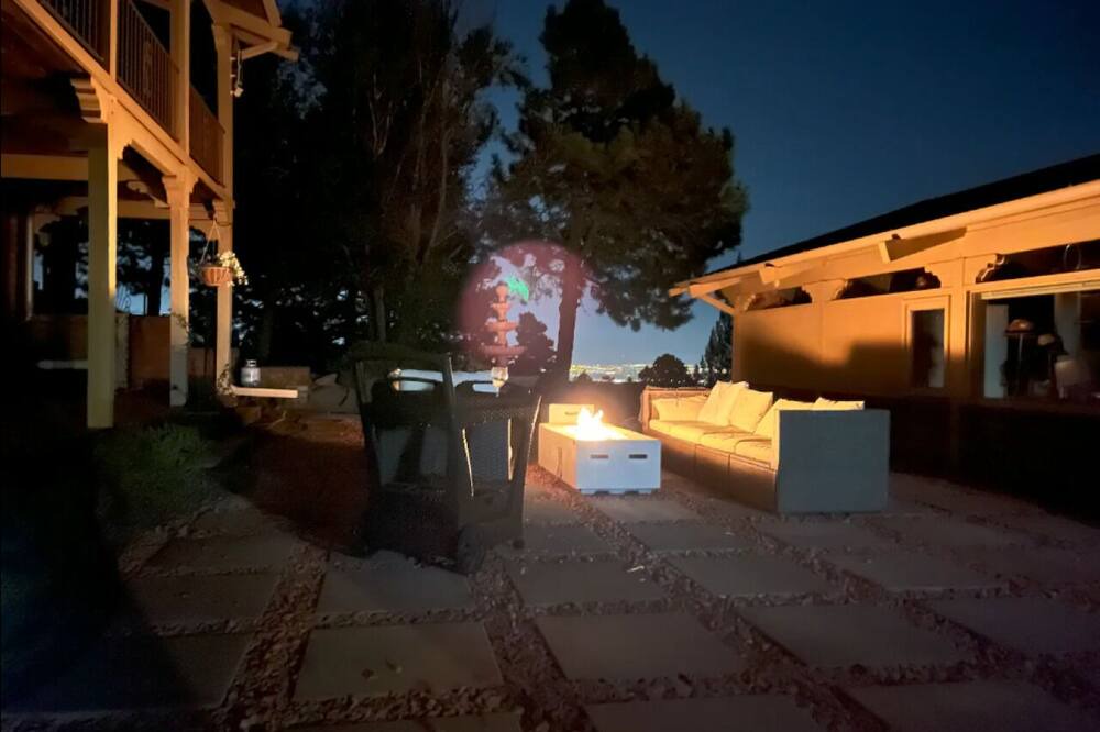 Photo of Outdoor in Golden