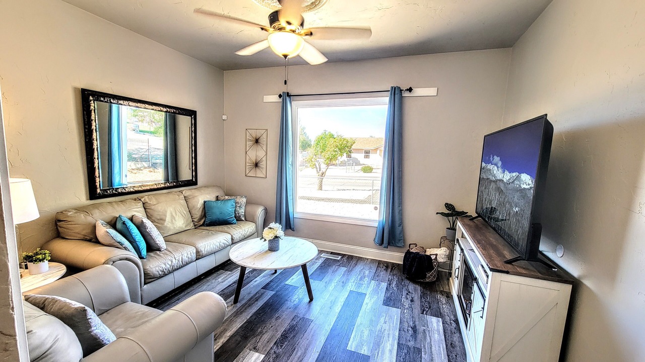 Photo of Livingroom in Pueblo
