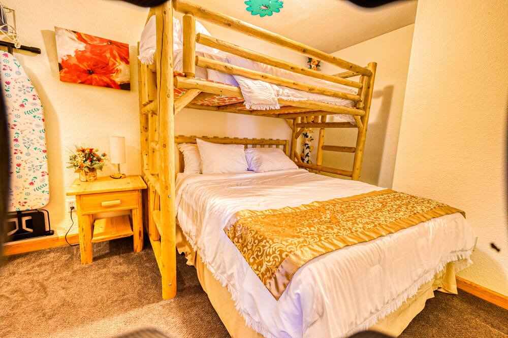 Photo of Bedroom in Thornton