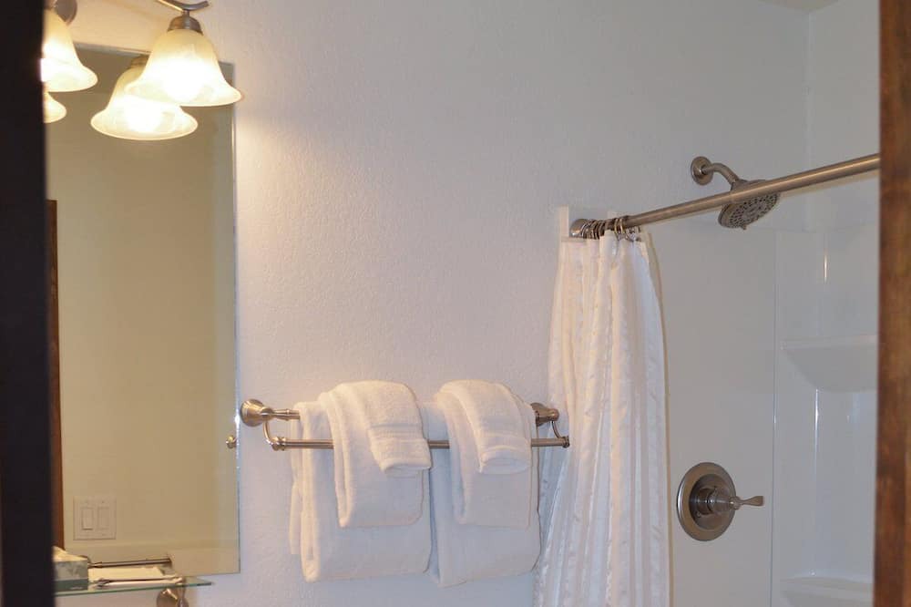 Photo of Bathroom in Fraser