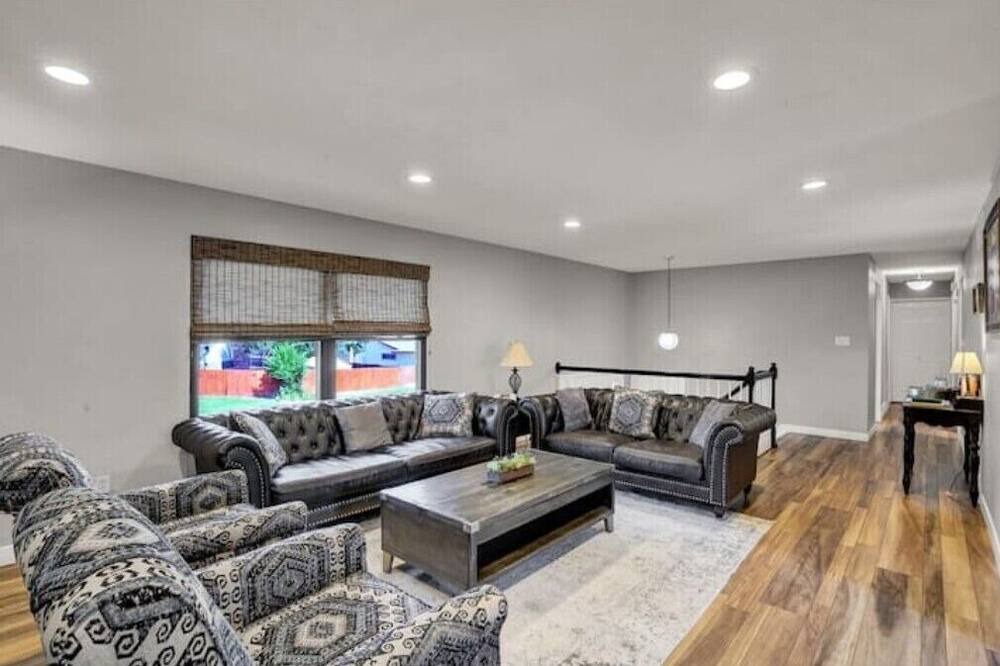 Photo of Livingroom in Village Seven