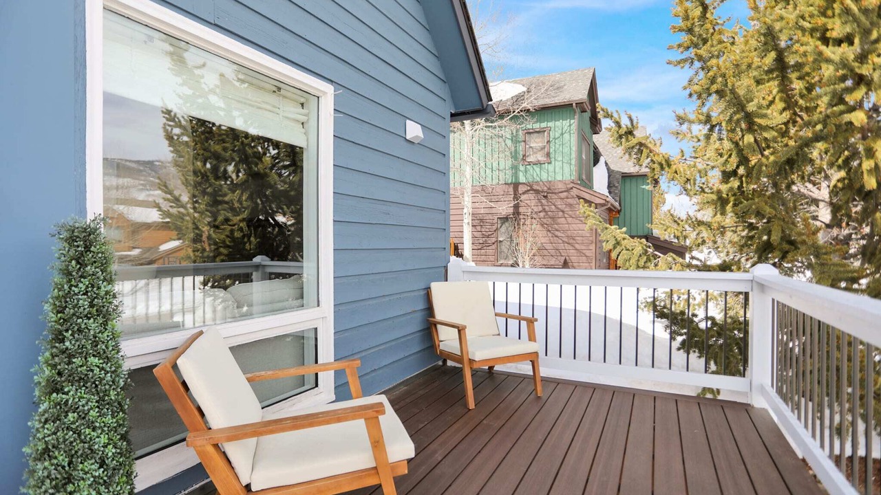 Photo of Outdoor in Willow Creek Highlands