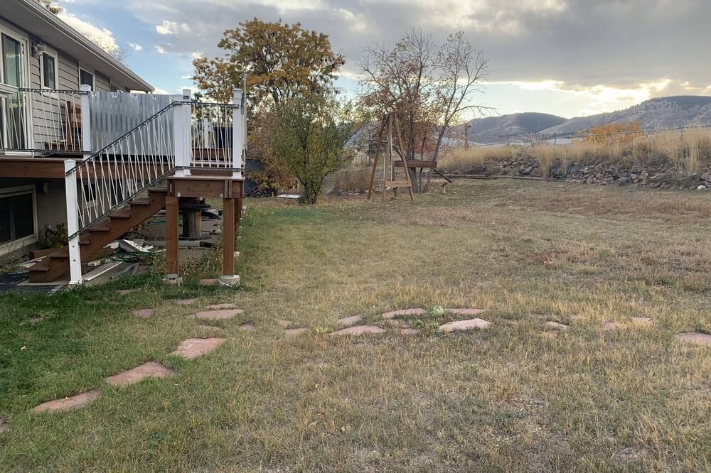 Photo of Outdoor in Golden