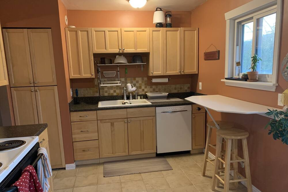 Photo of Kitchen in Golden
