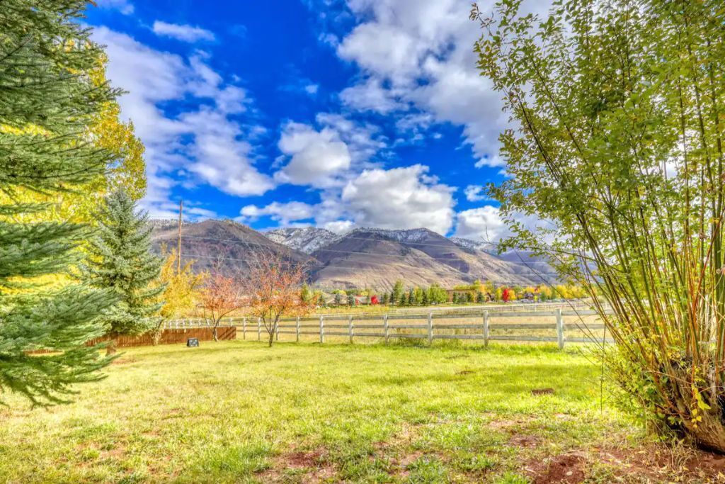 Photo of Outdoor in Trimble