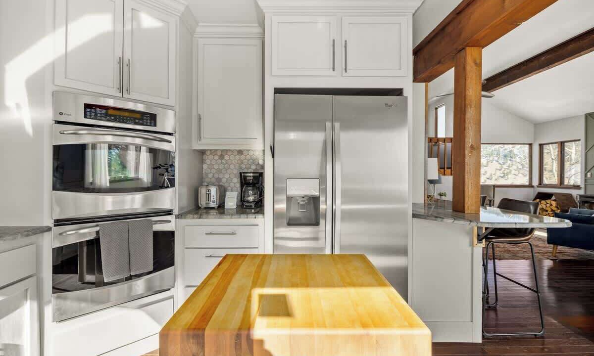 Photo of Kitchen in Evergreen