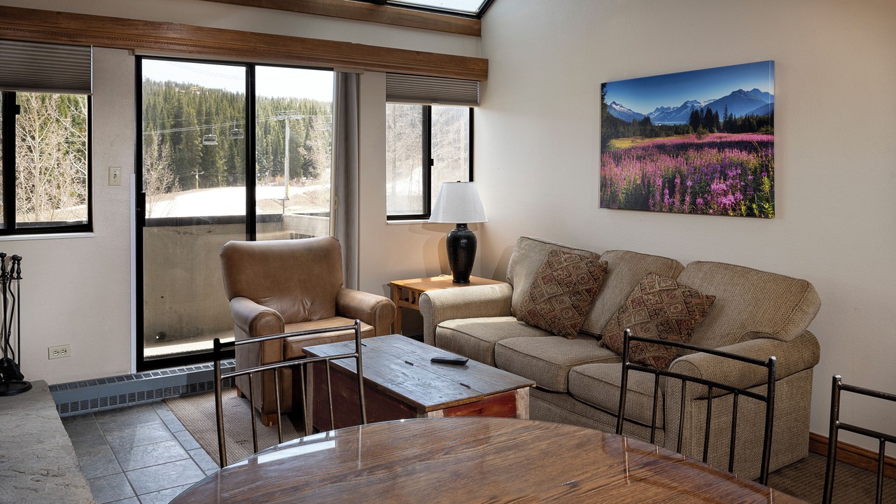 Photo of Outdoor in Peak 9