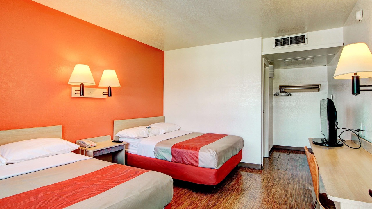 Photo of Bedroom in Dupont