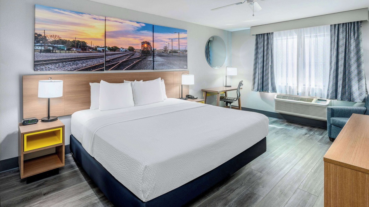 Photo of Bedroom in Lamar