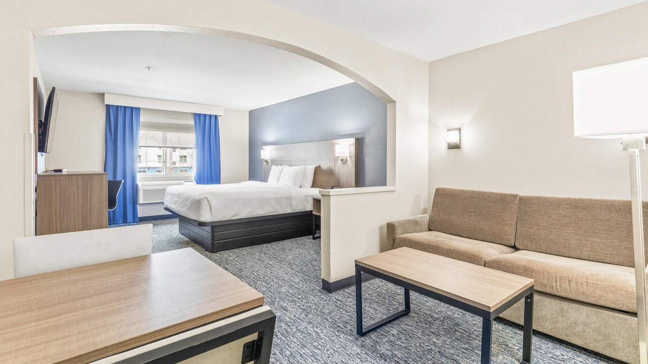 Photo of Bedroom in Glenwood Springs