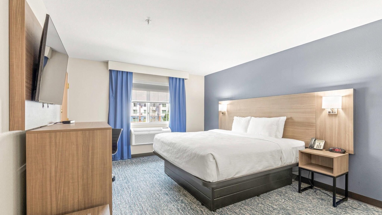Photo of Bedroom in Glenwood Springs