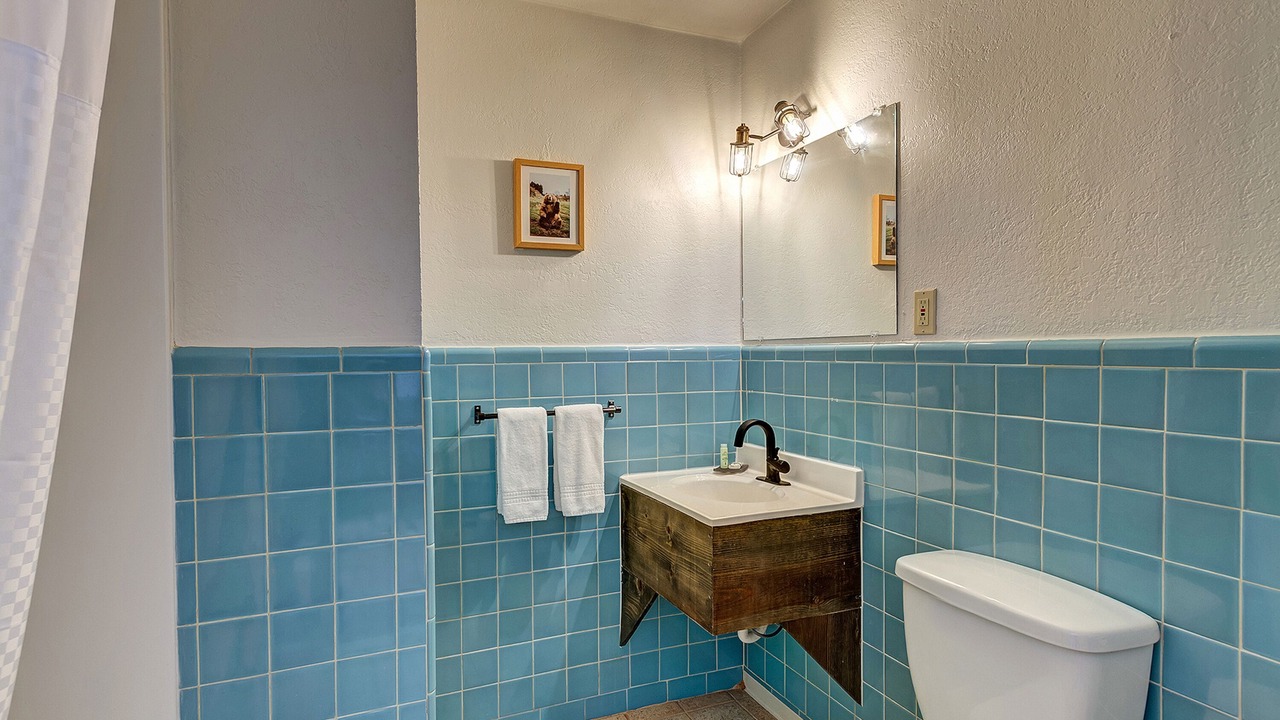 Photo of Bathroom in Salida