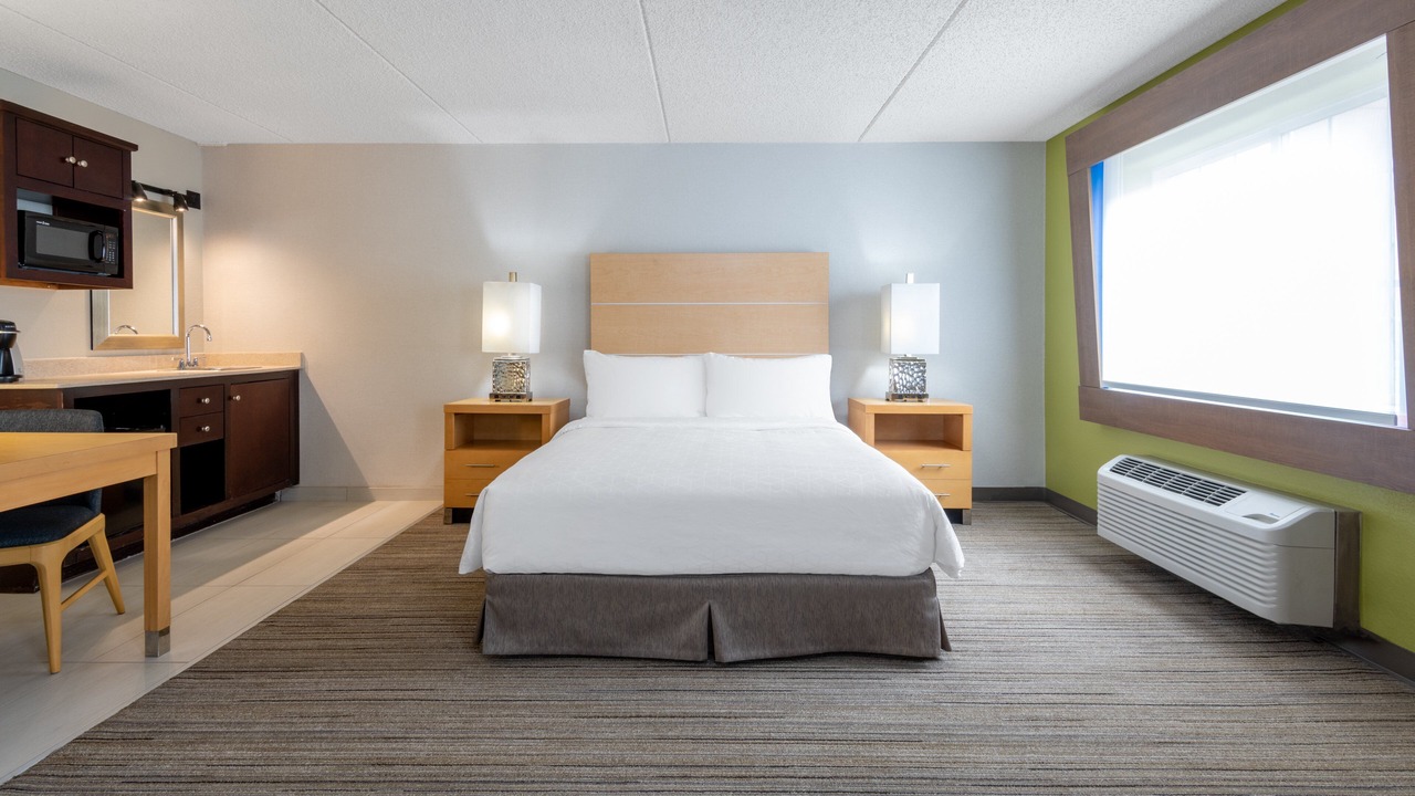 Photo of Bedroom in Wheat Ridge