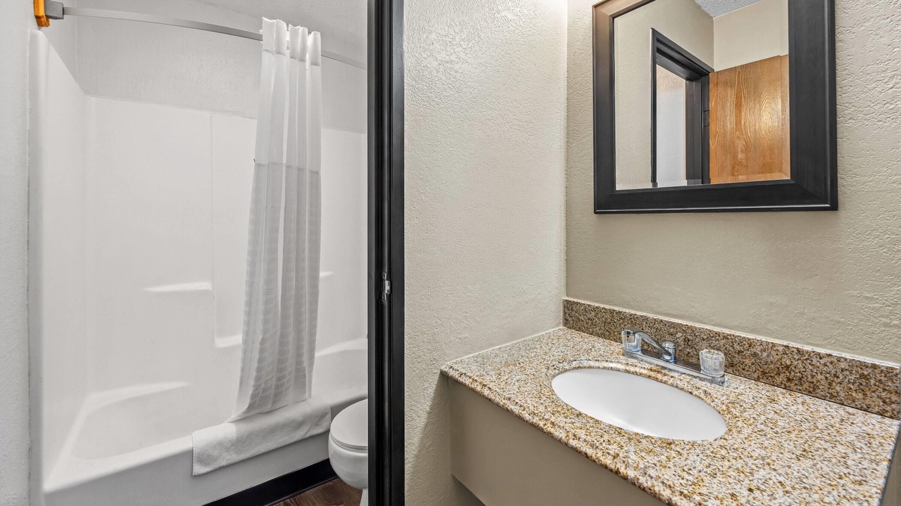 Photo of Bathroom in Cimarron Hills