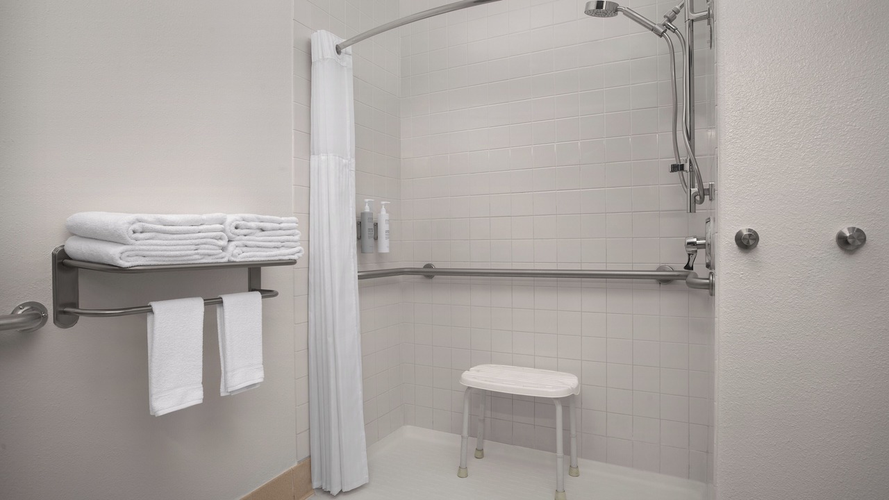 Photo of Bathroom in Lakewood