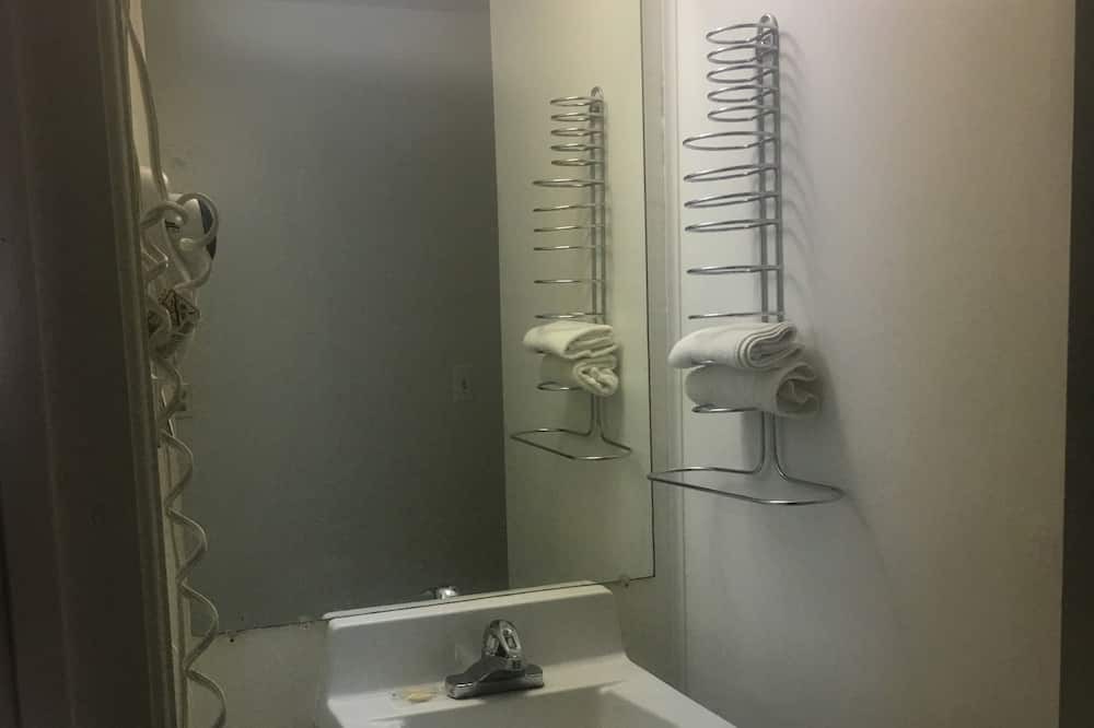 Photo of Bathroom in Walsenburg
