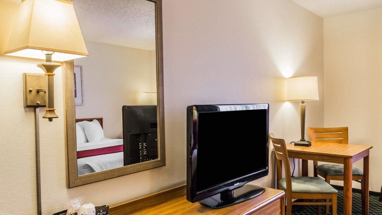 Photo of Bedroom in Golden