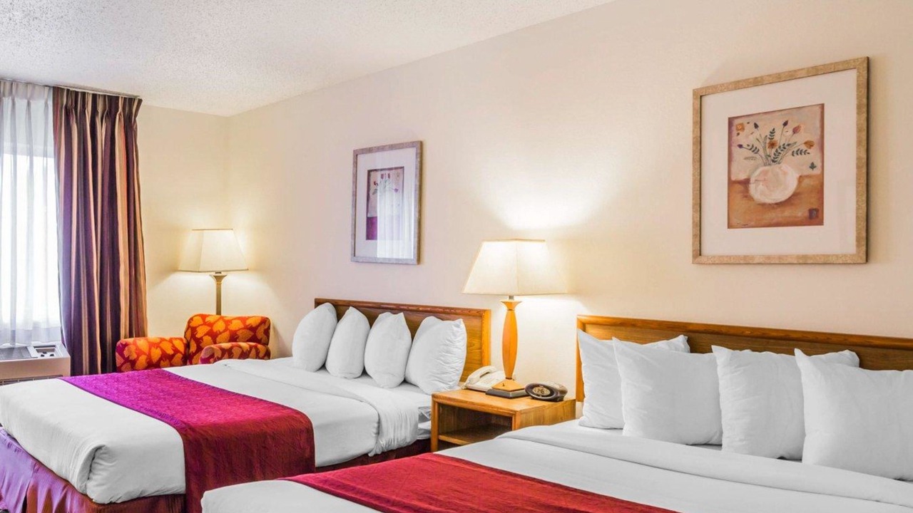 Photo of Bedroom in Golden