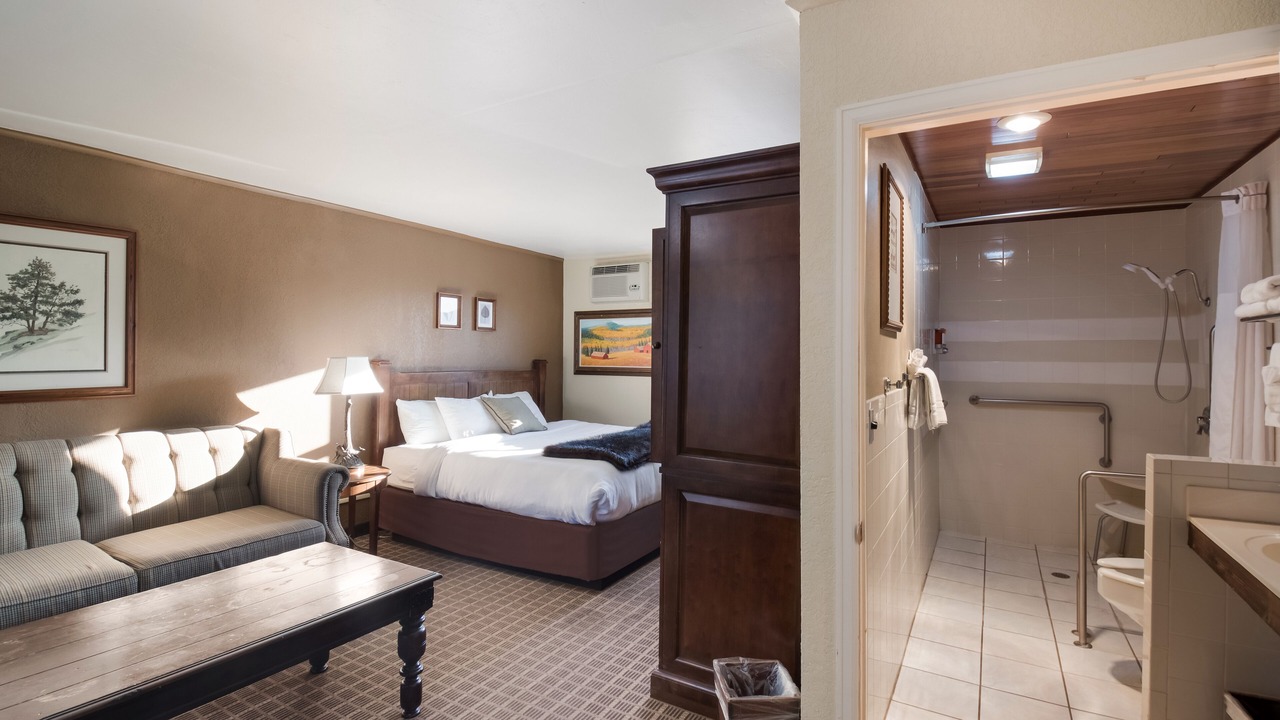 Photo of Bedroom in Gunnison