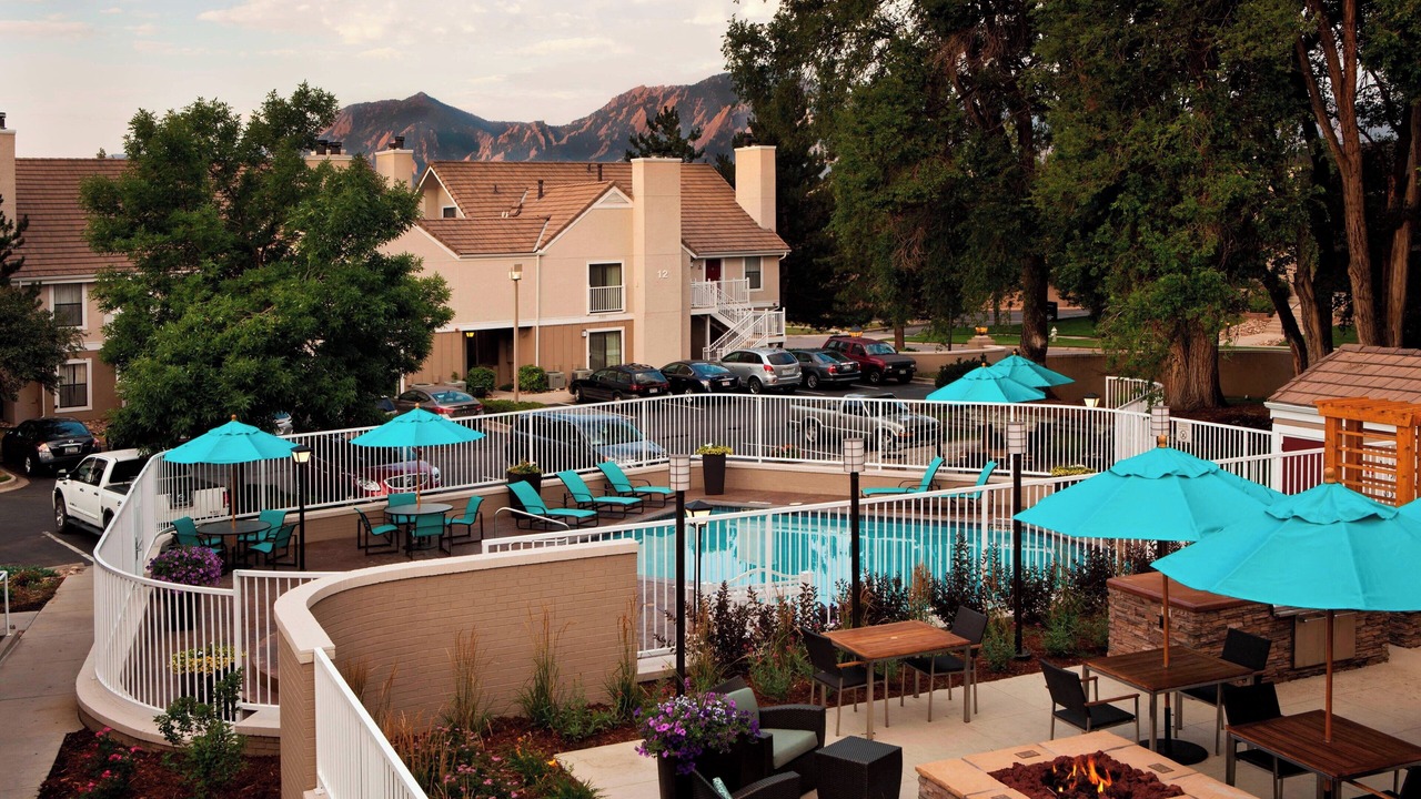 Photo of Outdoor in Glenwood Grove - North Iris