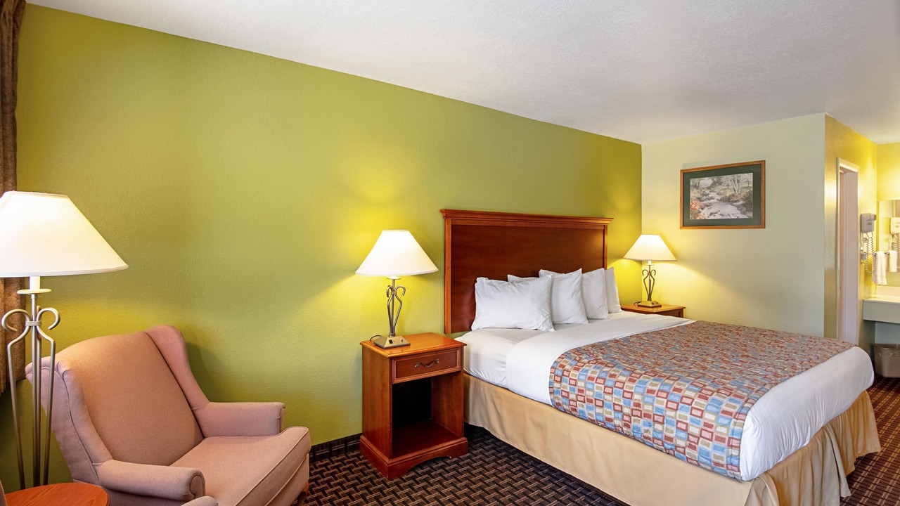 Photo of Bedroom in Gunnison