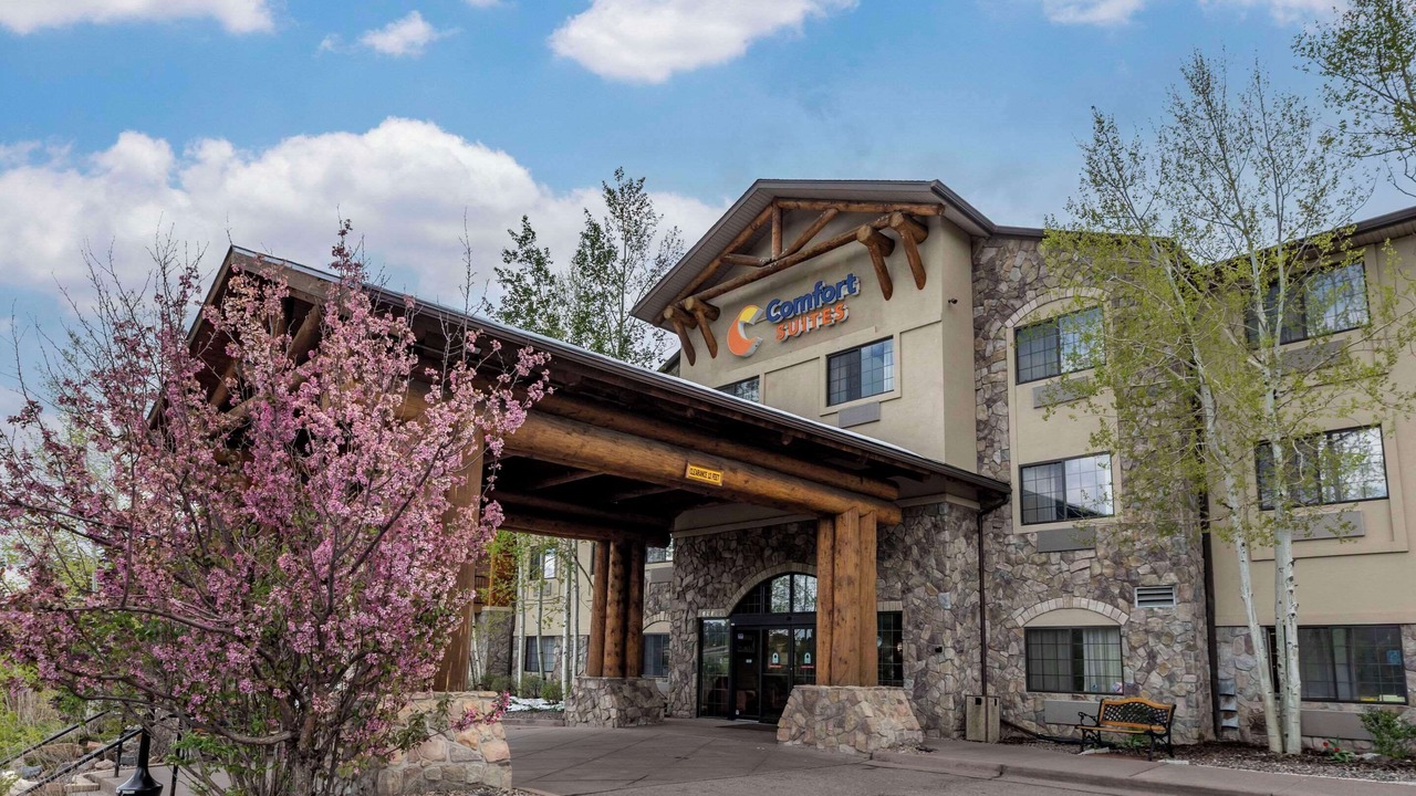 Photo of Outdoor in North Central Evergreen