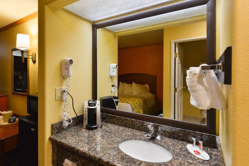 Photo of Bathroom in Northeast Colorado Springs