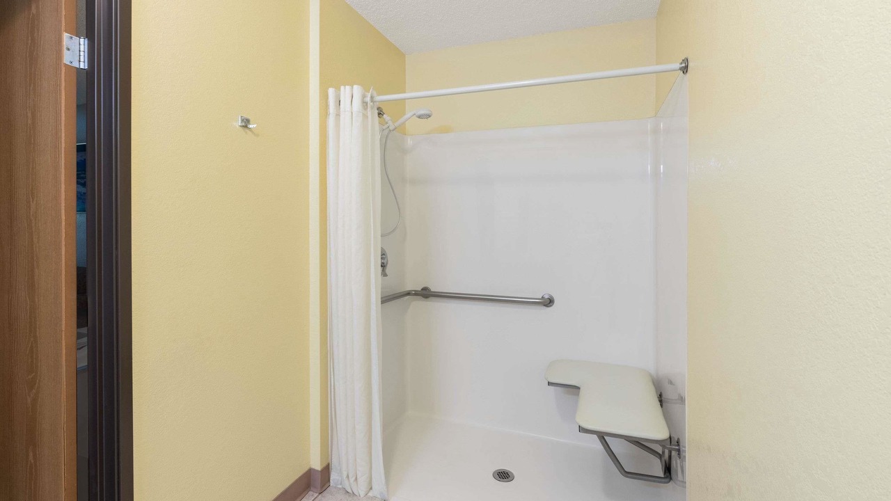 Photo of Bathroom in Fountain