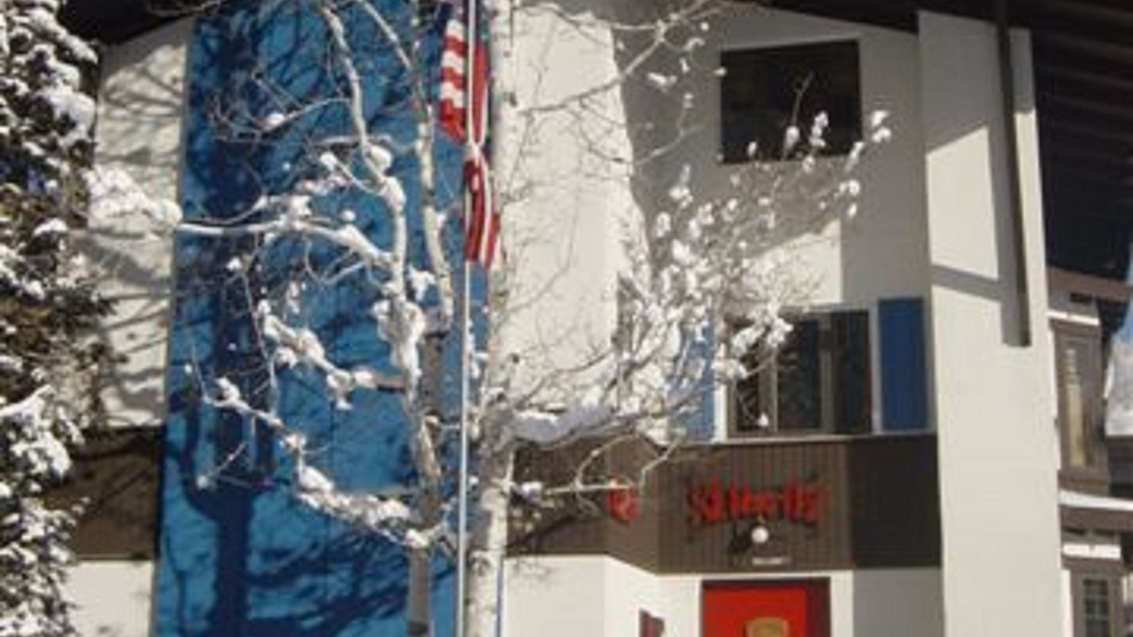 Photo of Outdoor in West End