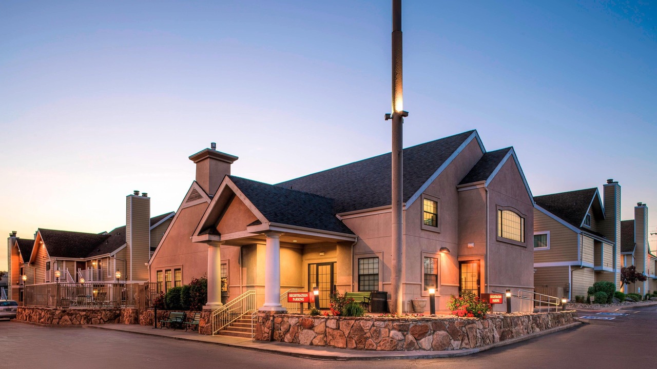 Photo of Buildings in Highland
