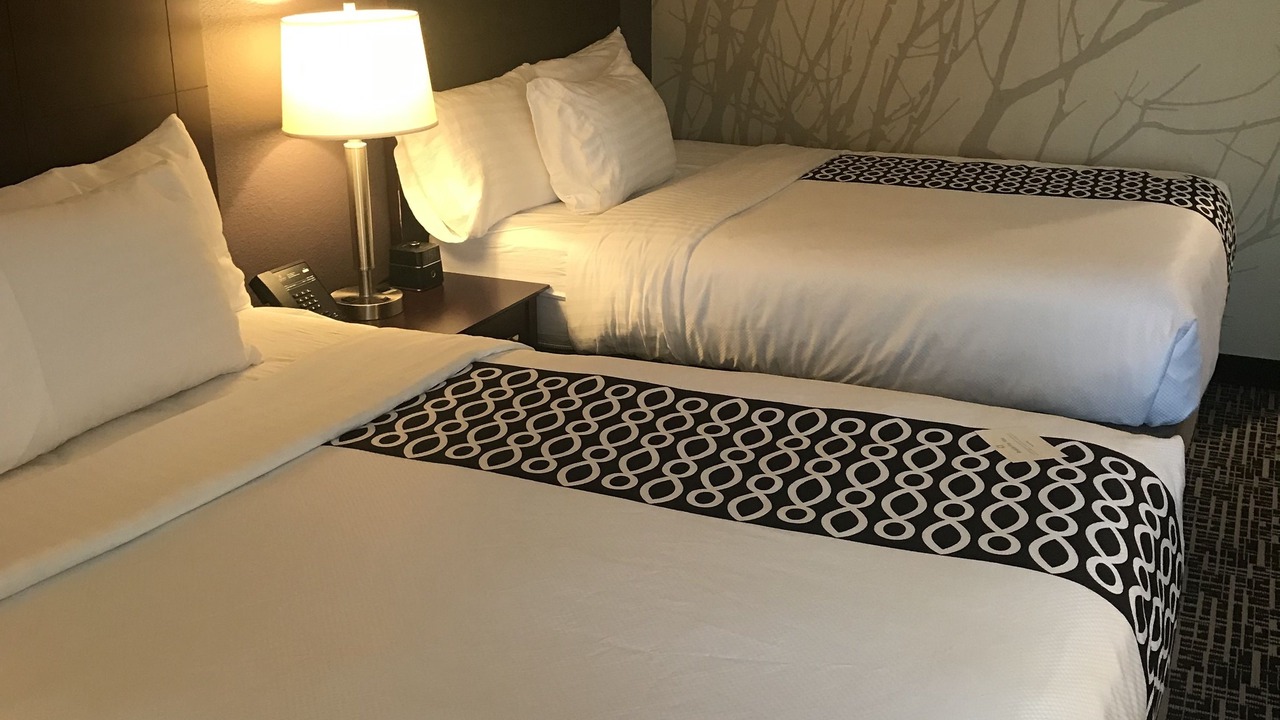 Photo of Bedroom in Aurora