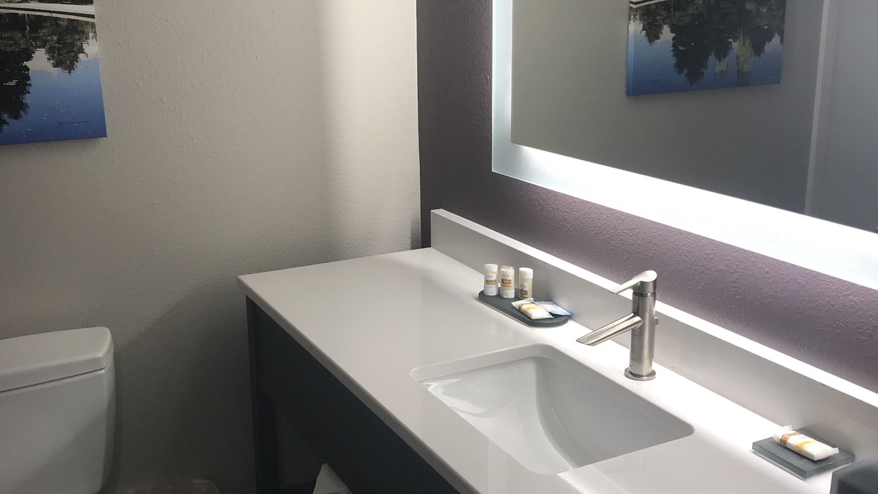 Photo of Bathroom in Aurora