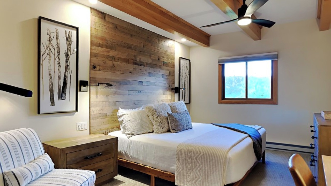 Photo of Bedroom in Snowmass Village