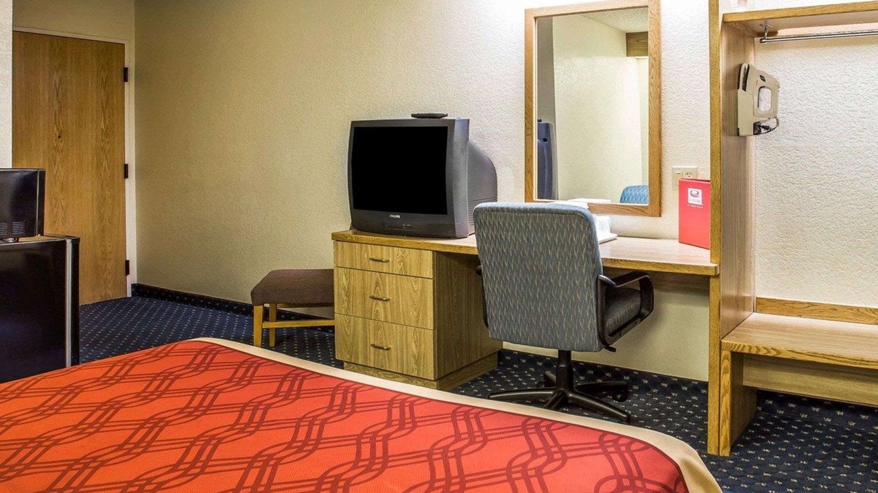 Photo of Bedroom in Aurora