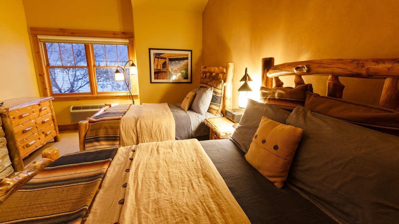 Photo of Livingroom in Niwot