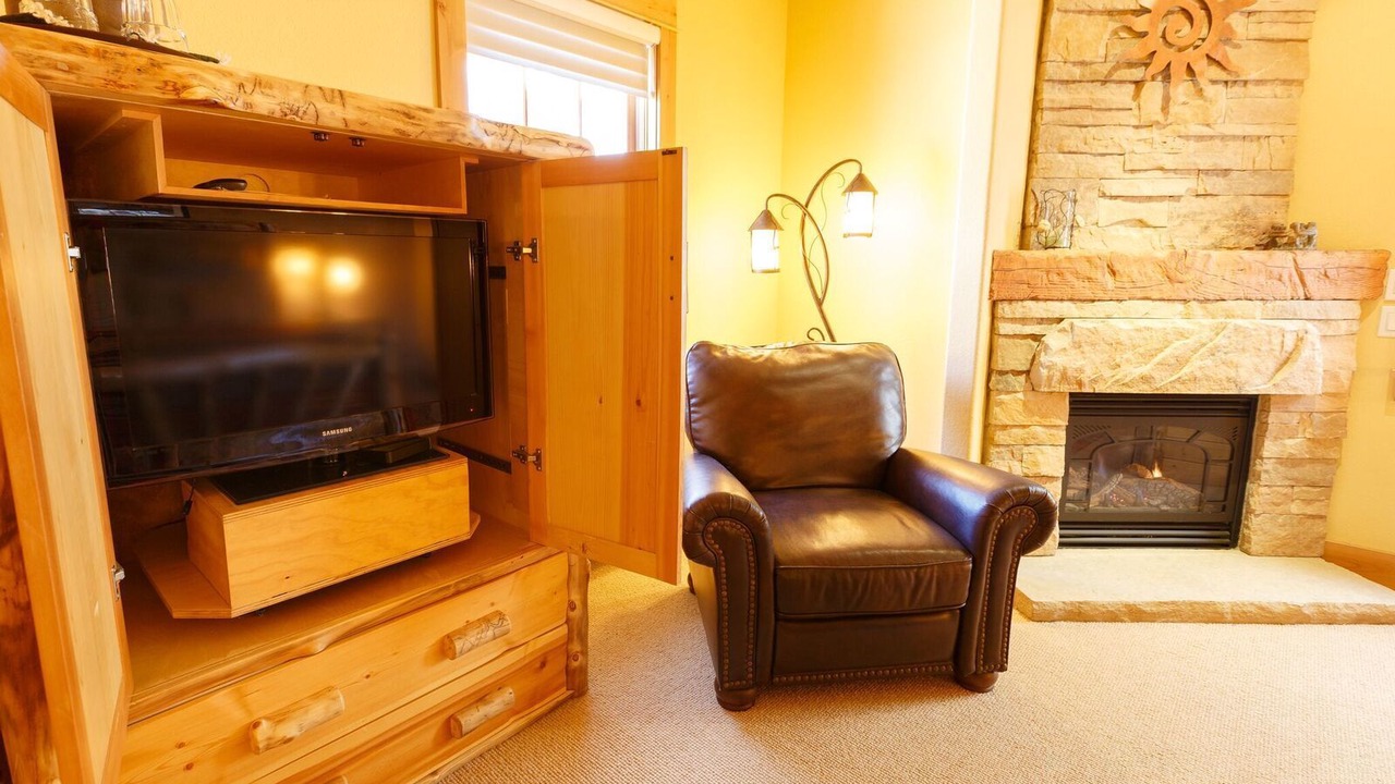 Photo of Livingroom in Niwot