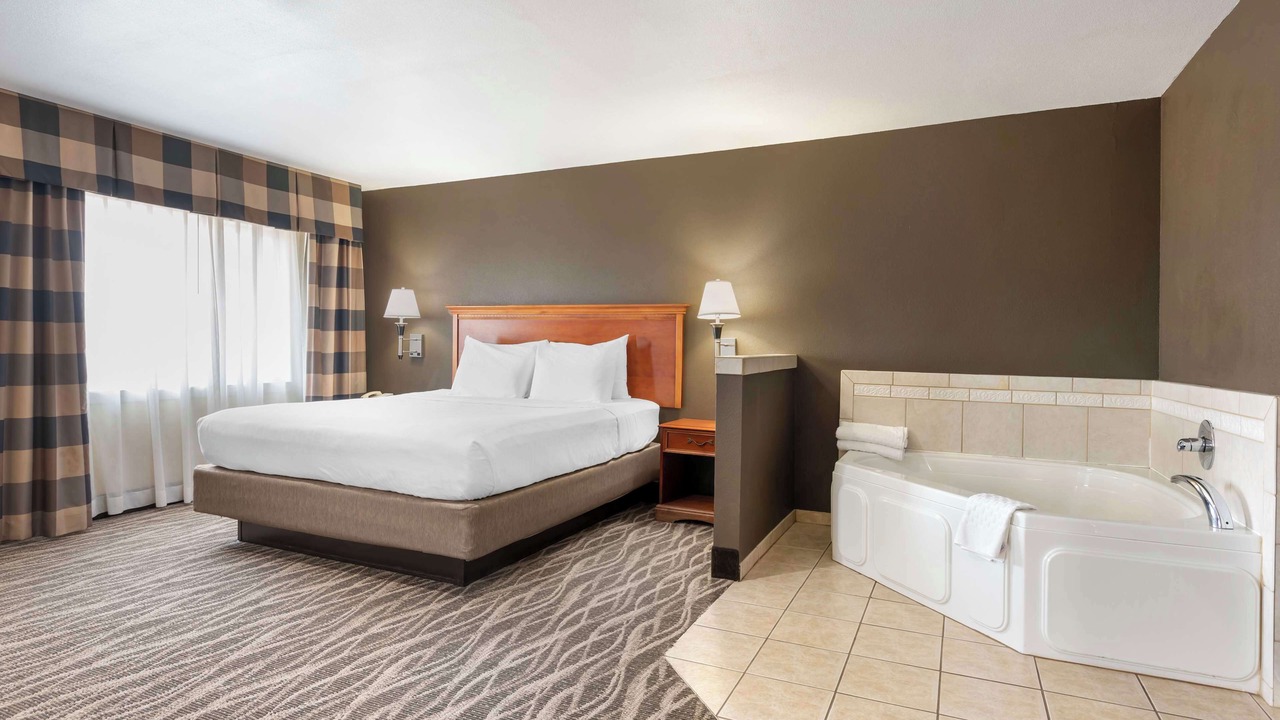 Photo of Bedroom in Canon City