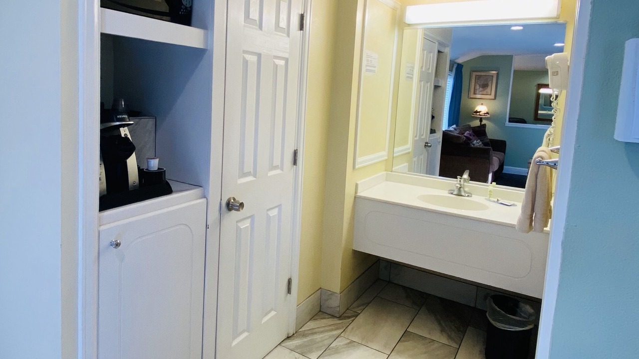 Photo of Bathroom in Salida