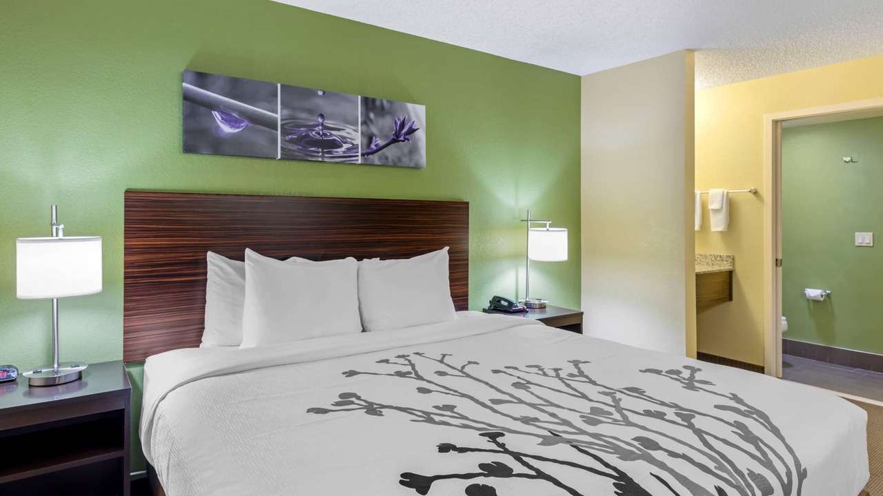 Photo of Bedroom in Greenwood Village