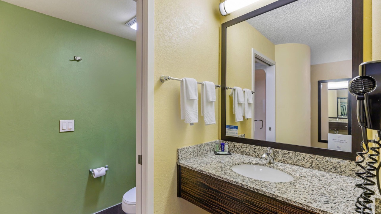 Photo of Bedroom in Greenwood Village