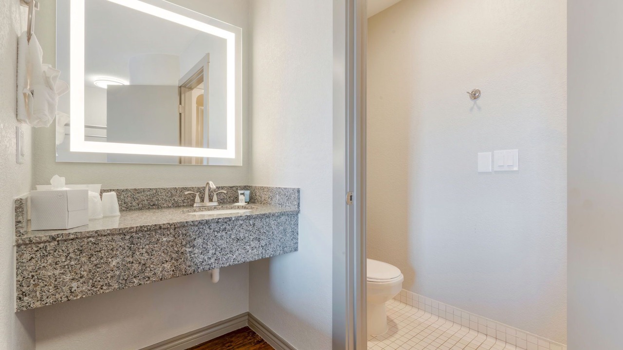 Photo of Bathroom in Thornton