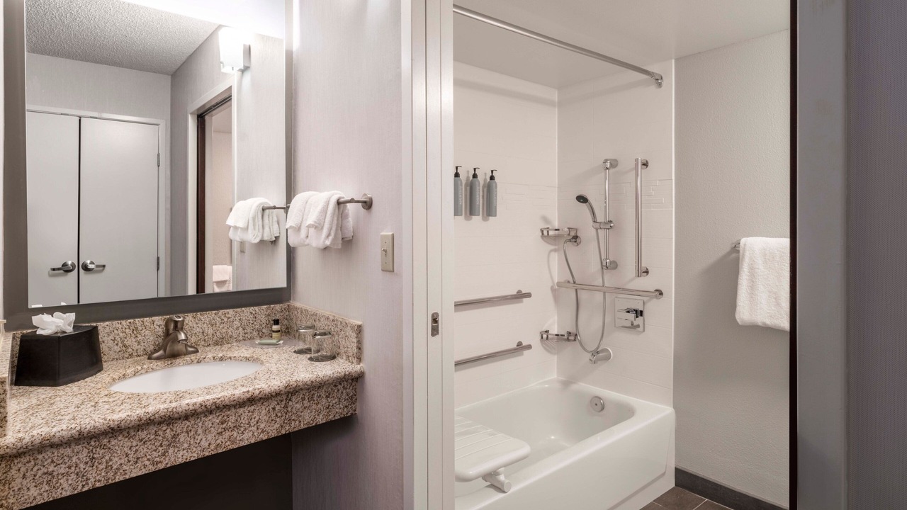 Photo of Bathroom in Lakewood