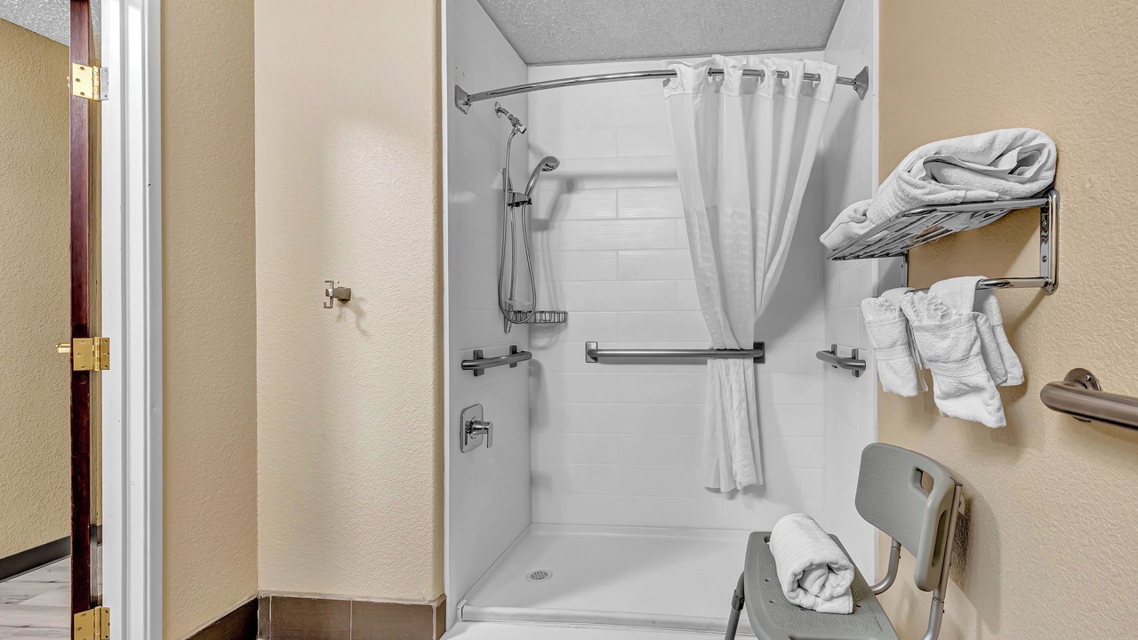 Photo of Bathroom in Lakewood
